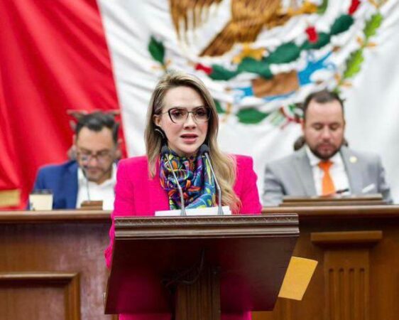 Samanta Flores presenta iniciativa para ampliar y fortalecer al Consejo Consultivo Turístico de Michoacán