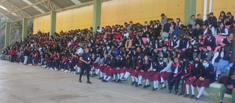 SSP brinda charlas informativas y preventivas a estudiantes de secundaria, en Zitácuaro