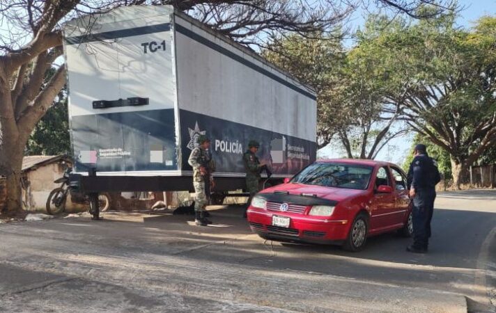 Guardia Civil mantiene puestos de control en Ario, a través de la BOI