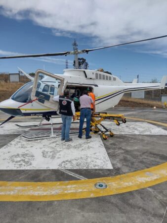 SSP traslada de emergencia a menor, tras percance vial ocurrido en Ario