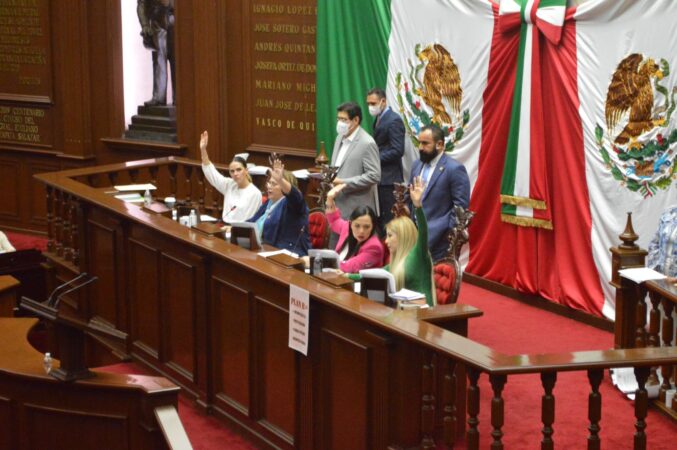 Refuerza 75 Legislatura proceso de escrutinio para designación de notarios