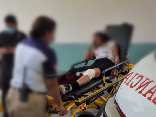 Madre e hija son baleadas cuando vendían fresas en las avenidas Ferrocarril de Zamora, una murió