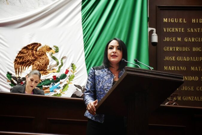 Propone Lupita Díaz asegurar derechos alimentarios de la niñez y juventud michoacana