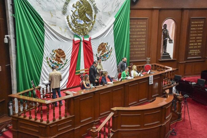 Remite 75 Legislatura reformas a Ley de Caminos federal al Congreso de la Unión