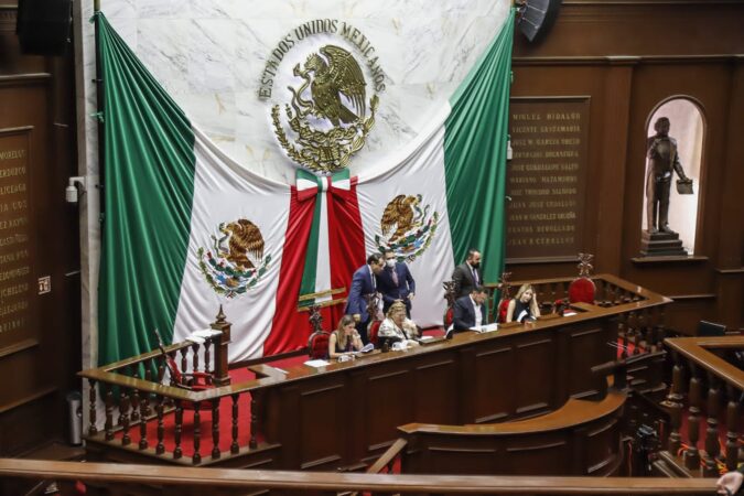 Diputados reestructuran comisiones y comités de la 75 Legislatura