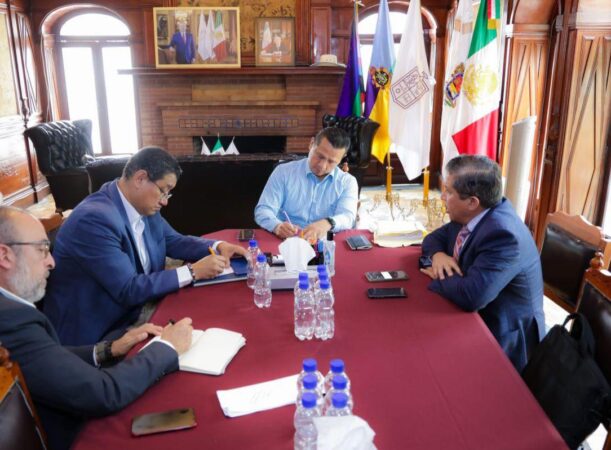 Acuerda Gobierno de Michoacán trabajo interinstitucional con INE y el IEM