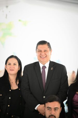 Refrenda Nacho Campos compromiso de trabajar en unidad