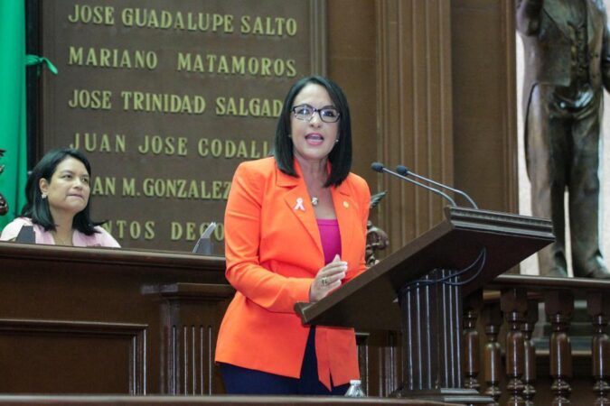 Erradicar la violencia en contra de las mujeres y niñas, así como los feminicidios, debe ser una prioridad en Michoacán: Lupita Díaz Chagolla