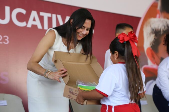 SEE fortalece educación para 9 mil estudiantes de región Lázaro Cárdenas