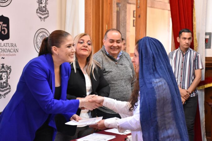 Clausura 75 Legislatura nuevo curso de Lengua de Señas impartido a trabajadores del Congreso