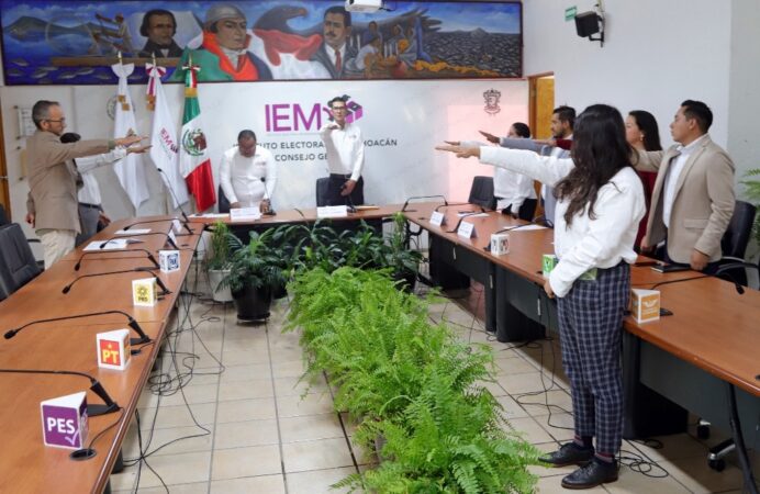 Instalan y rinden protesta 116 comités distritales  y municipales del IEM