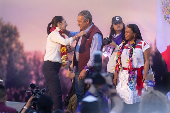 “No solo llega Claudia a la presidencia, llegan todas las mujeres de México”: Morón