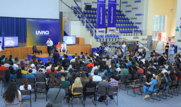 Deporte y cultura, claves para alejar a jóvenes de la violencia:Torres Piña a estudiantes de la UVAQ