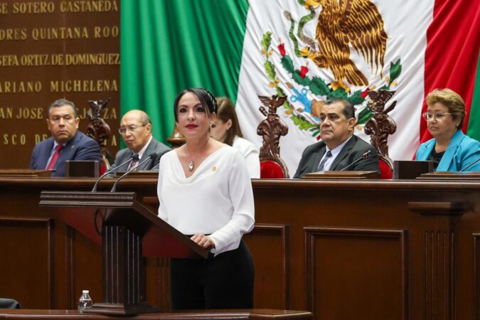 Llama Lupita Díaz a la concordia y a fortalecer tejido social