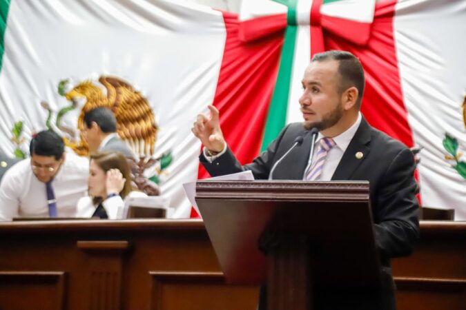 Impulsa Reyes Galindo iniciativa para fortalecer el desarrollo rural en Michoacán