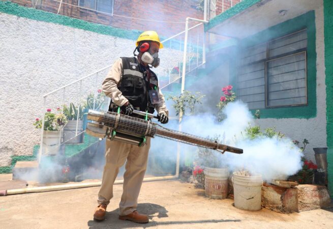 Michoacán no baja la guardia en el combate al dengue; van 156 mil acciones: Bedolla