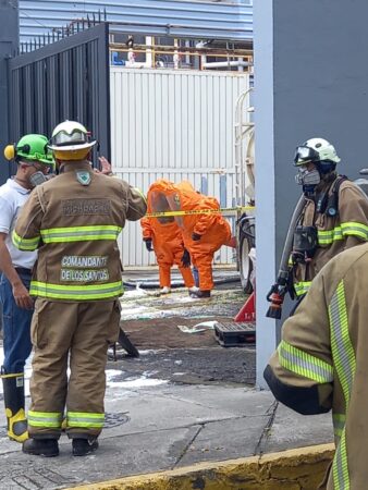 Atiende PC fuga de ácido clorhídrico en Morelia