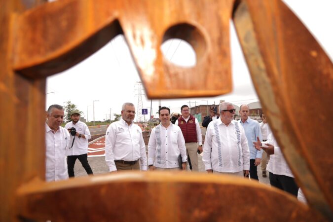 Inaugura Bedolla Libramiento Martí Mercado, primera obra multianual de este gobierno