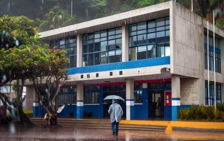 Se suspenden clases en municipios costeros por tormenta tropical: SEE