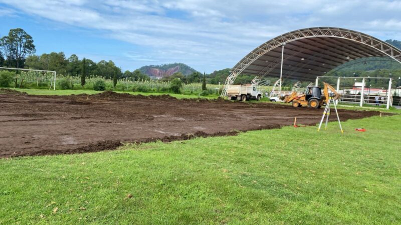 Gobierno estatal construye canchas de fútbol en 40 municipios como estrategia para prevenir el delito