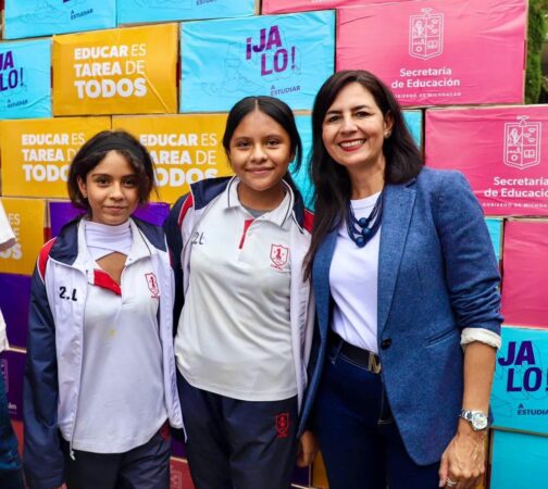 Escuelas de Michoacán serán promotoras de la salud con gobierno de Sheinbaum: SEE