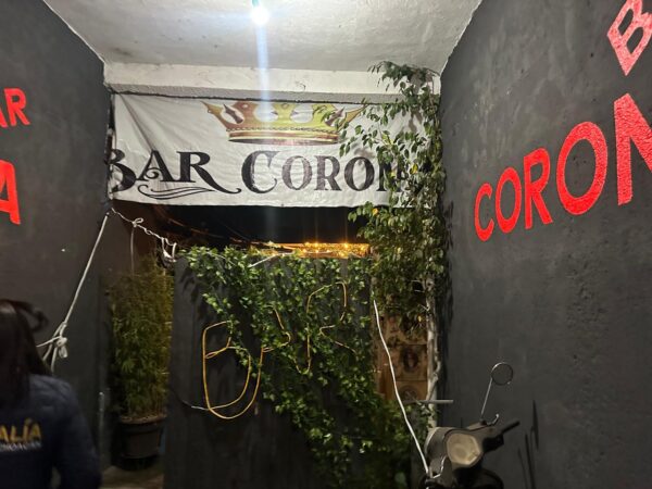 Asegura Fiscalía General droga en un bar relacionado en conductas ilícitas