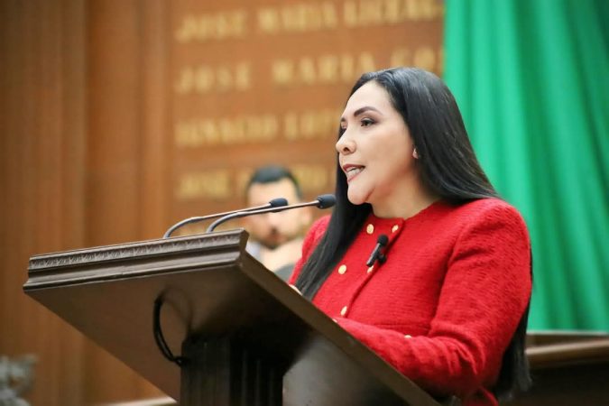 Propone Adriana Campos ampliar causales para que violentadores de niñas y mujeres no puedan ser candidatos